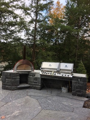 Outdoor Kitchen
